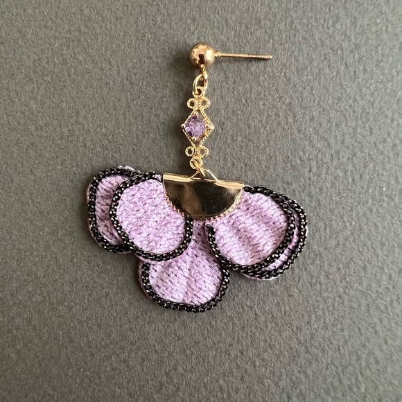 Elegant Flirty Flower-Inspired Dangle Earrings - Fabric Dangle Earrings - Picture 6 of 6